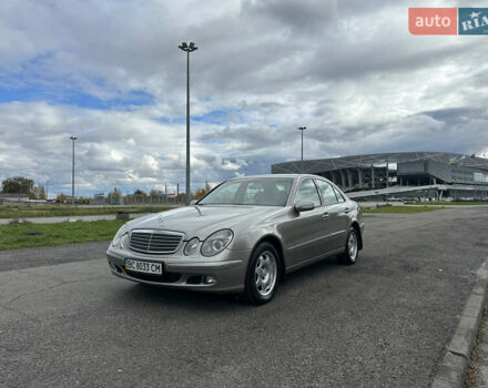 Мерседес Е-Клас 2005 у Львові на Automoto.ua Сірий Мерседес Е-Клас, об'ємом двигуна 1.8 л та пробігом 217 тис. км за 7000 $, фото 1 на Automoto.ua