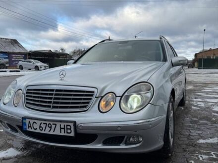 Сірий Мерседес Е-Клас, об'ємом двигуна 2.1 л та пробігом 302 тис. км за 6400 $, фото 1 на Automoto.ua