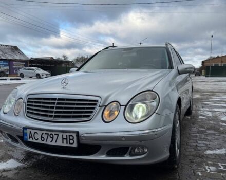 Сірий Мерседес Е-Клас, об'ємом двигуна 2.1 л та пробігом 302 тис. км за 6400 $, фото 1 на Automoto.ua