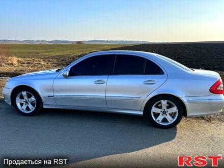 Мерседес Е-Класс 2005 в Хмельницком на Automoto.ua Серый Мерседес Е-Класс, объемом двигателя 3 л и пробегом 327 тыс. км за 8700 $, фото 1 на Automoto.ua