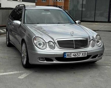Сірий Мерседес Е-Клас, об'ємом двигуна 1.8 л та пробігом 300 тис. км за 7600 $, фото 1 на Automoto.ua