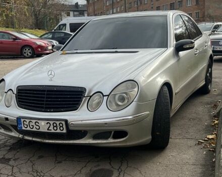 Сірий Мерседес Е-Клас, об'ємом двигуна 2.7 л та пробігом 350 тис. км за 2919 $, фото 1 на Automoto.ua