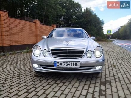 Сірий Мерседес Е-Клас, об'ємом двигуна 3 л та пробігом 339 тис. км за 9300 $, фото 1 на Automoto.ua