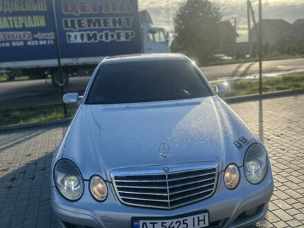 Мерседес Е-Класс 2006 в Богородчанах на Automoto.ua Серый Мерседес Е-Класс, объемом двигателя 2.2 л и пробегом 453 тыс. км за 7600 $, фото 1 на Automoto.ua