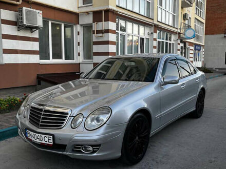 Серый Мерседес Е-Класс, объемом двигателя 1.8 л и пробегом 326 тыс. км за 8000 $, фото 1 на Automoto.ua