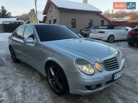 Сірий Мерседес Е-Клас, об'ємом двигуна 2.2 л та пробігом 400 тис. км за 6950 $, фото 1 на Automoto.ua