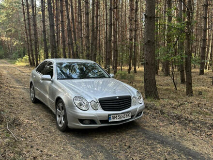 Мерседес Е-Класс 2006 в Полонном на Automoto.ua Серый Мерседес Е-Класс, объемом двигателя 1.8 л и пробегом 374 тыс. км за 7000 $, фото 1 на Automoto.ua