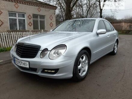 Мерседес Е-Класс 2006 в Хмельницком на Automoto.ua Серый Мерседес Е-Класс, объемом двигателя 1.8 л и пробегом 320 тыс. км за 6599 $, фото 1 на Automoto.ua
