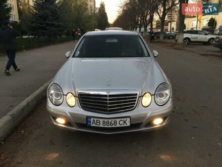Мерседес Е-Класс 2006 в Виннице на Automoto.ua Серый Мерседес Е-Класс, объемом двигателя 2.2 л и пробегом 279 тыс. км за 8000 $, фото 1 на Automoto.ua