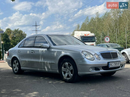 Мерседес Е-Клас 2006 у Києві на Automoto.ua Сірий Мерседес Е-Клас, об'ємом двигуна 3 л та пробігом 289 тис. км за 7750 $, фото 1 на Automoto.ua