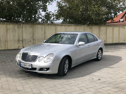 Сірий Мерседес Е-Клас, об'ємом двигуна 2.99 л та пробігом 526 тис. км за 7050 $, фото 1 на Automoto.ua