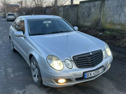 Серый Мерседес Е-Класс, объемом двигателя 1.8 л и пробегом 377 тыс. км за 6700 $, фото 1 на Automoto.ua