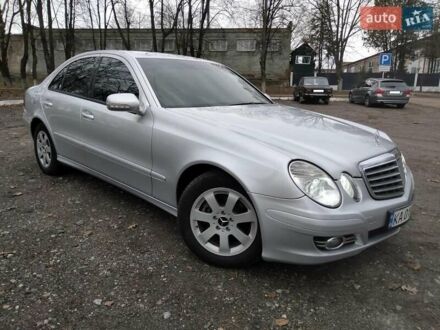 Мерседес Е-Клас 2007 у Чернігові на Automoto.ua Сірий Мерседес Е-Клас, об'ємом двигуна 2.2 л та пробігом 344 тис. км за 9700 $, фото 1 на Automoto.ua