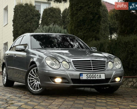 Серый Мерседес Е-Класс, объемом двигателя 3 л и пробегом 370 тыс. км за 8950 $, фото 1 на Automoto.ua