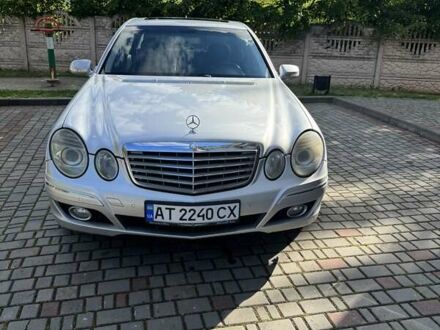 Мерседес Е-Клас 2007 у Івано-Франківську на Automoto.ua Сірий Мерседес Е-Клас, об'ємом двигуна 1.8 л та пробігом 266 тис. км за 9300 $, фото 1 на Automoto.ua