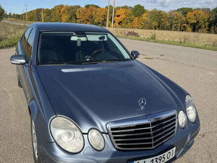 Мерседес Е-Клас 2007 у Вінниці на Automoto.ua Сірий Мерседес Е-Клас, об'ємом двигуна 2.2 л та пробігом 320 тис. км за 7450 $, фото 1 на Automoto.ua