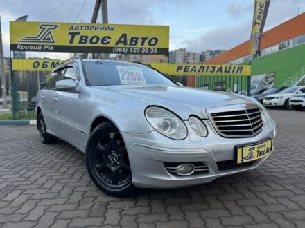 Сірий Мерседес Е-Клас, об'ємом двигуна 2.2 л та пробігом 270 тис. км за 8300 $, фото 1 на Automoto.ua