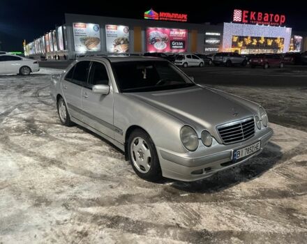 Серый Мерседес Е-Класс, объемом двигателя 3 л и пробегом 430 тыс. км за 4600 $, фото 1 на Automoto.ua