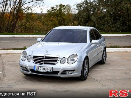 Мерседес Е-Класс 2007 в Новой Одессе на Automoto.ua Серый Мерседес Е-Класс, объемом двигателя 2.1 л и пробегом 280 тыс. км за 10799 $, фото 1 на Automoto.ua