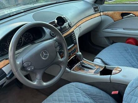 Мерседес Е-Класс 2007 в Костополе на Automoto.ua Серый Мерседес Е-Класс, объемом двигателя 0 л и пробегом 190 тыс. км за 9000 $, фото 1 на Automoto.ua