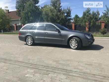 Мерседес Е-Клас 2007 у Луцьку на Automoto.ua Сірий Мерседес Е-Клас, об'ємом двигуна 3.2 л та пробігом 370 тис. км за 9700 $, фото 1 на Automoto.ua