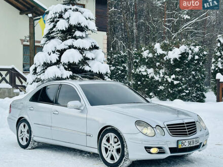 Сірий Мерседес Е-Клас, об'ємом двигуна 1.8 л та пробігом 219 тис. км за 7950 $, фото 1 на Automoto.ua