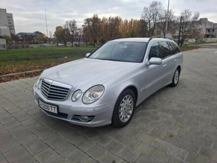 Серый Мерседес Е-Класс, объемом двигателя 3 л и пробегом 252 тыс. км за 8700 $, фото 1 на Automoto.ua
