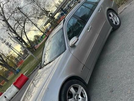 Серый Мерседес Е-Класс, объемом двигателя 3.2 л и пробегом 278 тыс. км за 3900 $, фото 1 на Automoto.ua