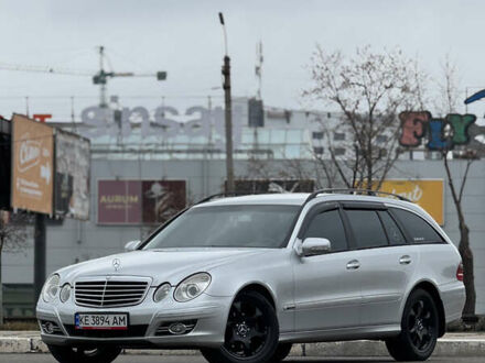 Сірий Мерседес Е-Клас, об'ємом двигуна 2.2 л та пробігом 270 тис. км за 8400 $, фото 1 на Automoto.ua