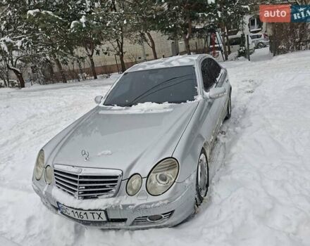 Серый Мерседес Е-Класс, объемом двигателя 3 л и пробегом 383 тыс. км за 9450 $, фото 1 на Automoto.ua