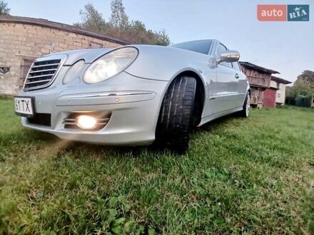 Мерседес Е-Клас 2008 у Львові на Automoto.ua Сірий Мерседес Е-Клас, об'ємом двигуна 2.99 л та пробігом 380 тис. км за 11350 $, фото 1 на Automoto.ua