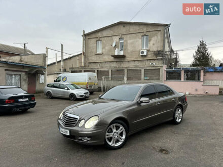Сірий Мерседес Е-Клас, об'ємом двигуна 3 л та пробігом 309 тис. км за 8850 $, фото 1 на Automoto.ua