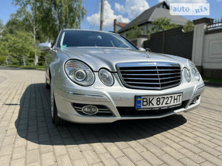 Мерседес Е-Клас 2008 у Рівному на Automoto.ua Сірий Мерседес Е-Клас, об'ємом двигуна 2.2 л та пробігом 299 тис. км за 7700 $, фото 1 на Automoto.ua