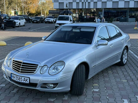 Сірий Мерседес Е-Клас, об'ємом двигуна 3 л та пробігом 240 тис. км за 15000 $, фото 1 на Automoto.ua