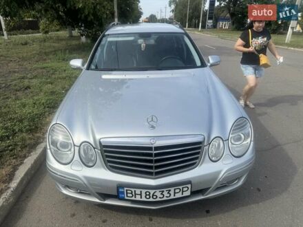 Мерседес Е-Клас 2008 у Измаиле на Automoto.ua Сірий Мерседес Е-Клас, об'ємом двигуна 2.99 л та пробігом 340 тис. км за 10000 $, фото 1 на Automoto.ua