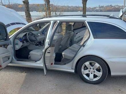 Мерседес Е-Класс 2008 в Тернополе на Automoto.ua Серый Мерседес Е-Класс, объемом двигателя 2.99 л и пробегом 280 тыс. км за 9200 $, фото 1 на Automoto.ua