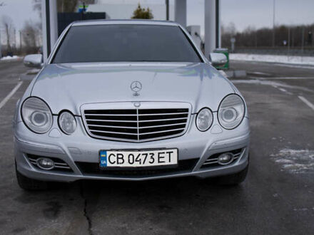 Серый Мерседес Е-Класс, объемом двигателя 2.99 л и пробегом 267 тыс. км за 8500 $, фото 1 на Automoto.ua