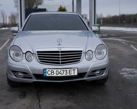Серый Мерседес Е-Класс, объемом двигателя 2.99 л и пробегом 267 тыс. км за 8500 $, фото 1 на Automoto.ua