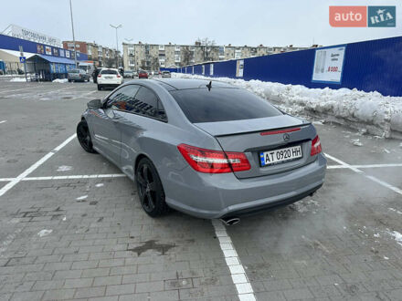 Мерседес Е-Класс 2009 в Калуше на Automoto.ua Серый Мерседес Е-Класс, объемом двигателя 2.99 л и пробегом 250 тыс. км за 17700 $, фото 1 на Automoto.ua