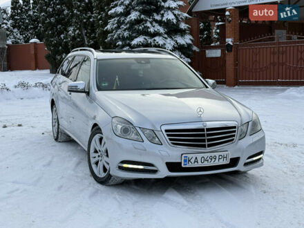 Серый Мерседес Е-Класс, объемом двигателя 2.14 л и пробегом 249 тыс. км за 9400 $, фото 1 на Automoto.ua