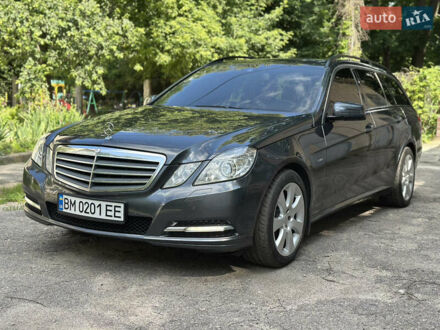 Мерседес Е-Класс 2010 в Ромнах на Automoto.ua Серый Мерседес Е-Класс, объемом двигателя 2.2 л и пробегом 415 тыс. км за 12999 $, фото 1 на Automoto.ua