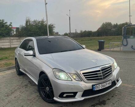 Сірий Мерседес Е-Клас, об'ємом двигуна 3 л та пробігом 297 тис. км за 13333 $, фото 1 на Automoto.ua