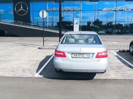 Сірий Мерседес Е-Клас, об'ємом двигуна 0 л та пробігом 29 тис. км за 15900 $, фото 1 на Automoto.ua
