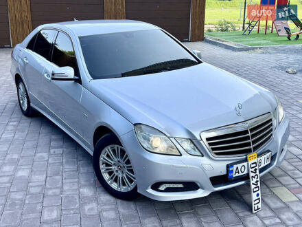 Мерседес Е-Класс 2010 в Тернополе на Automoto.ua Серый Мерседес Е-Класс, объемом двигателя 2.2 л и пробегом 217 тыс. км за 10999 $, фото 1 на Automoto.ua