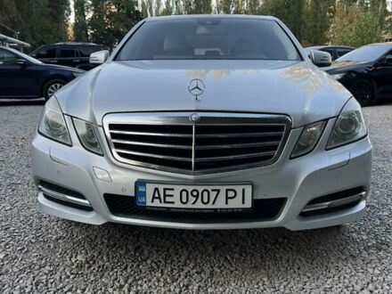Сірий Мерседес Е-Клас, об'ємом двигуна 1.8 л та пробігом 192 тис. км за 13200 $, фото 1 на Automoto.ua