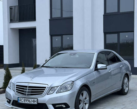 Серый Мерседес Е-Класс, объемом двигателя 3 л и пробегом 315 тыс. км за 12999 $, фото 1 на Automoto.ua