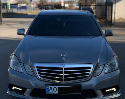 Серый Мерседес Е-Класс, объемом двигателя 0 л и пробегом 322 тыс. км за 10800 $, фото 1 на Automoto.ua