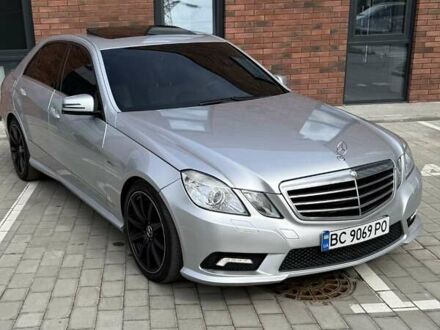 Сірий Мерседес Е-Клас, об'ємом двигуна 2.99 л та пробігом 270 тис. км за 14400 $, фото 1 на Automoto.ua