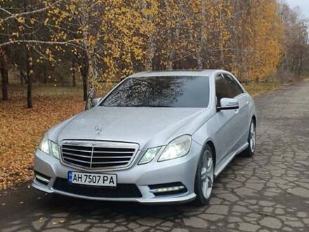 Мерседес Е-Клас 2012 у Краматорске на Automoto.ua Сірий Мерседес Е-Клас, об'ємом двигуна 3.5 л та пробігом 224 тис. км за 15000 $, фото 1 на Automoto.ua