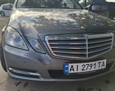 Сірий Мерседес Е-Клас, об'ємом двигуна 2.14 л та пробігом 168 тис. км за 14999 $, фото 1 на Automoto.ua